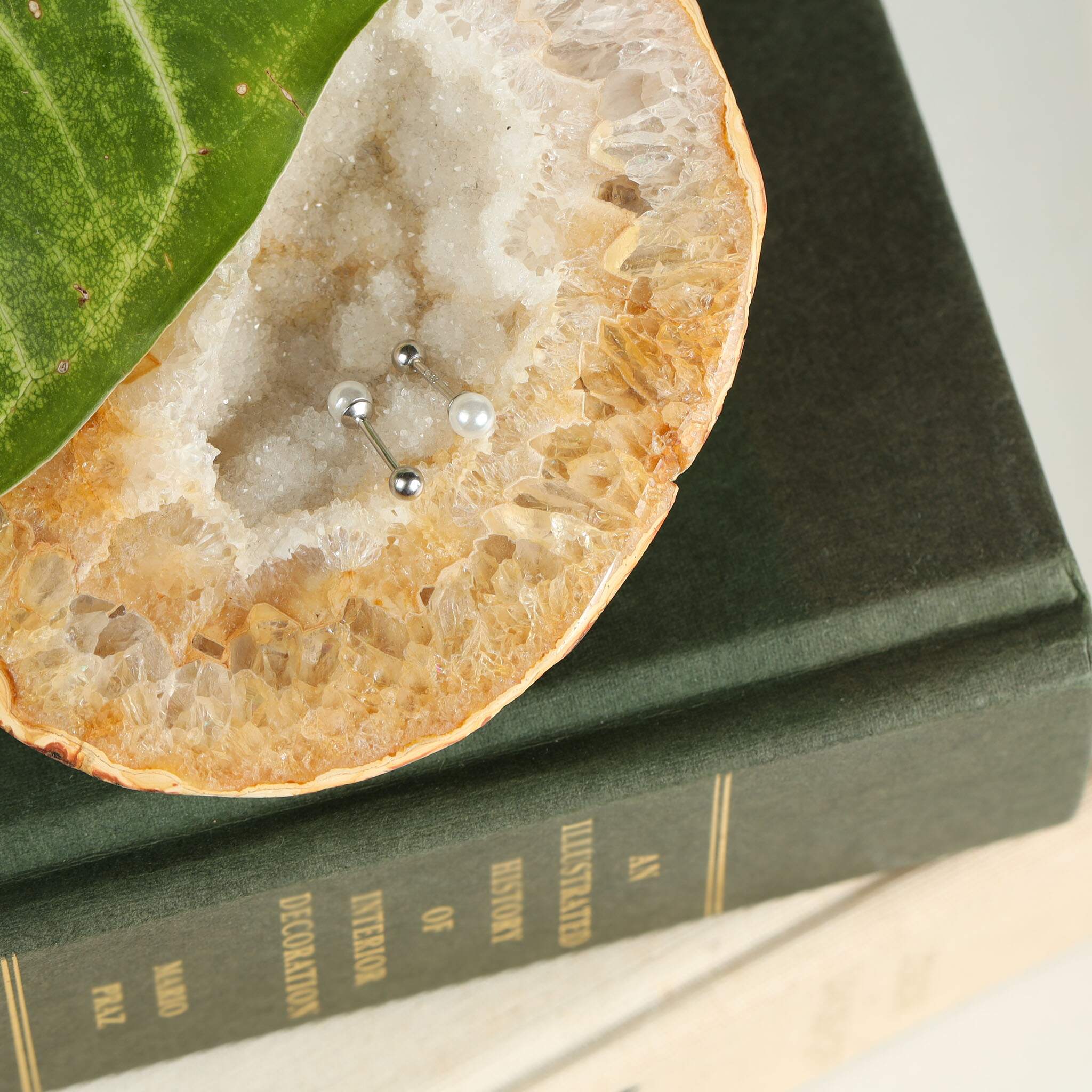 Jules Bridal - Lúna, Sterling Silver Freshwater Pearl Studs