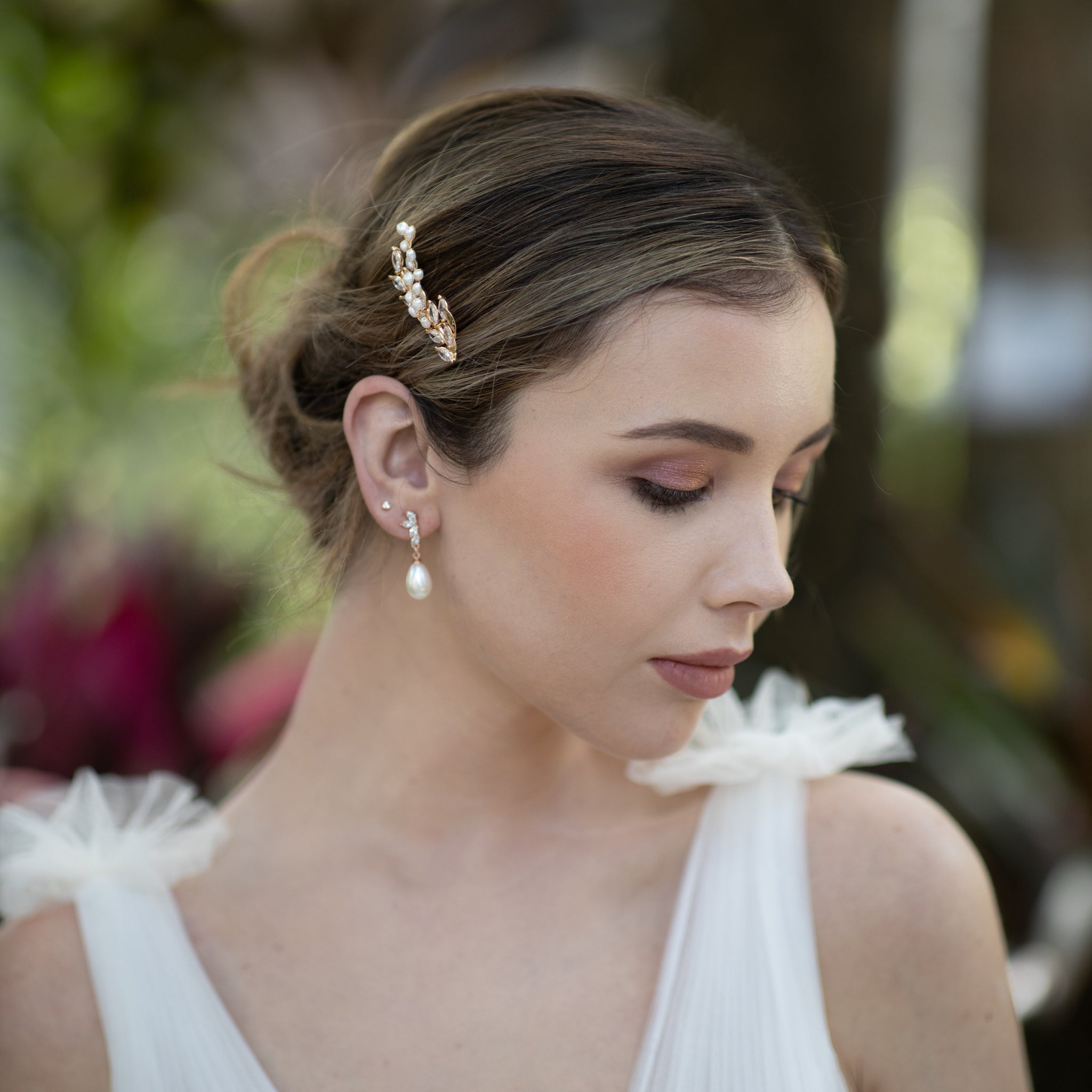 Jules Bridal - Malvina, Leaf Crystal Hair Comb with Pearls in Gold