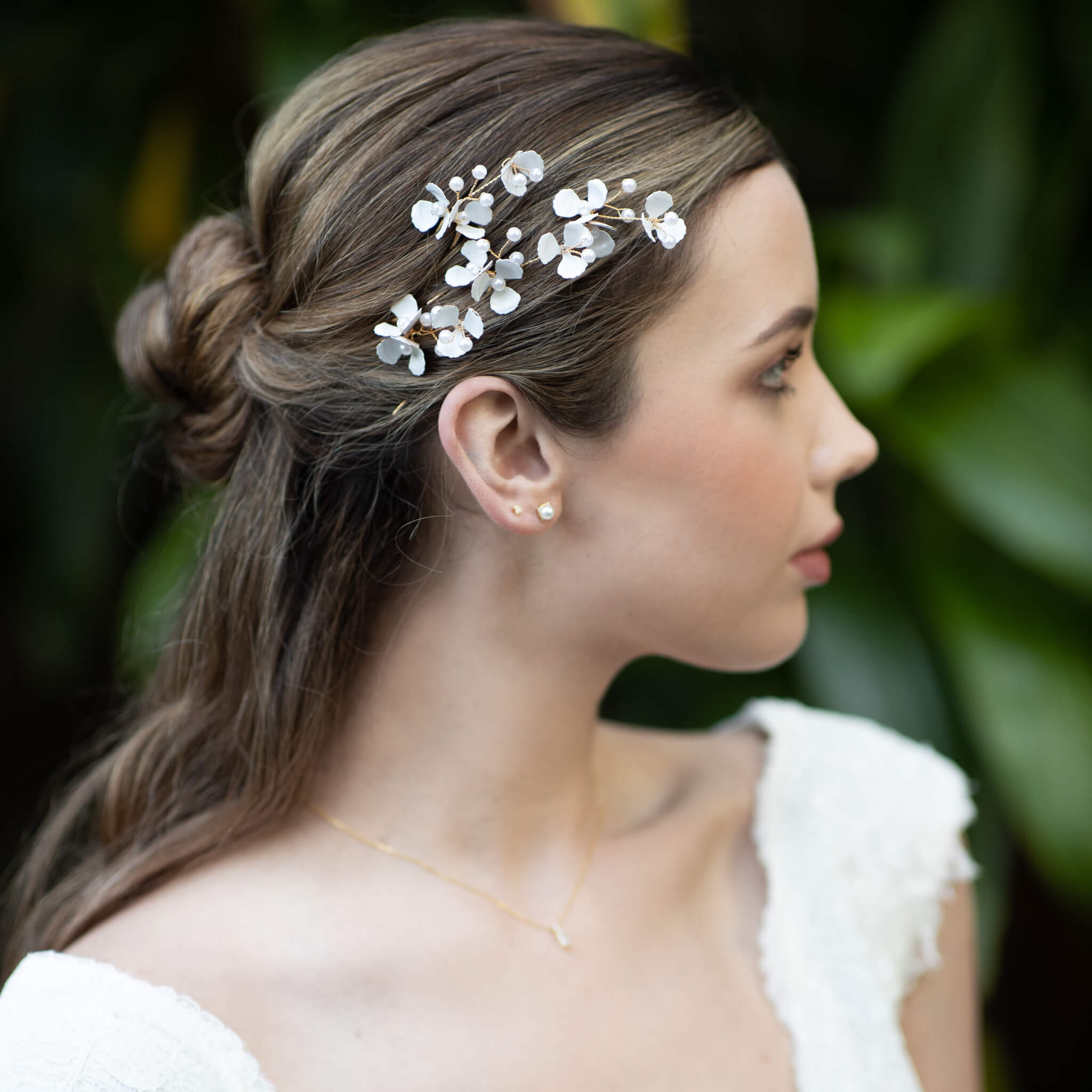 Jules Bridal - Nairna, Floral Hair Pin Set in Gold with Pearls