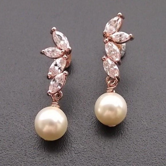 Jules Bridal - Shelly, Rose Gold & Pearl Earring