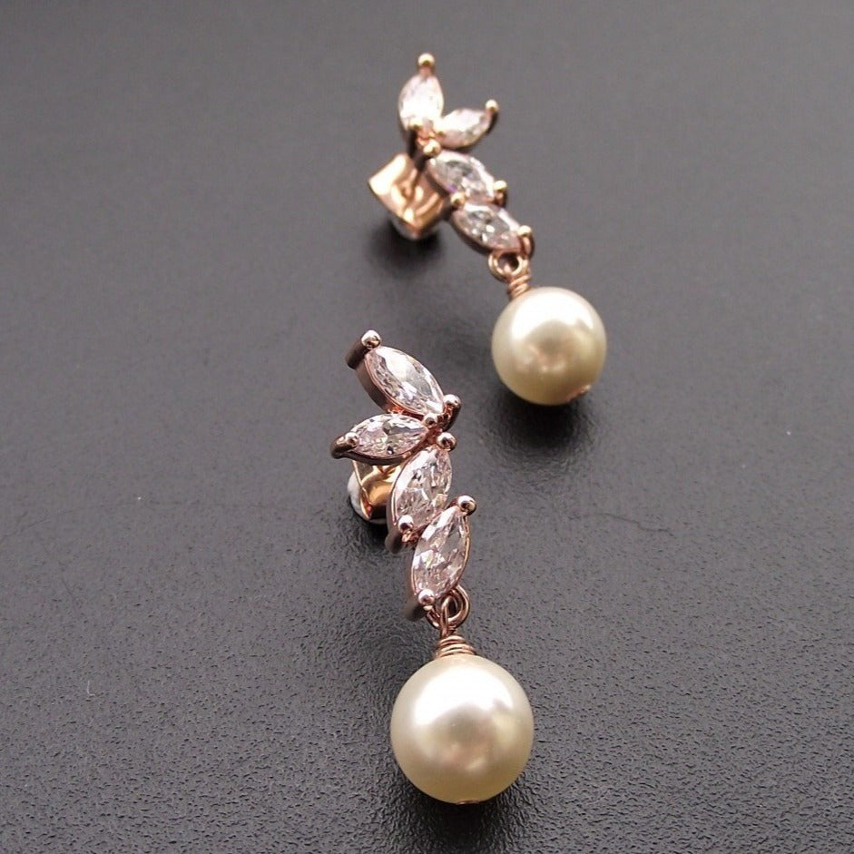 Jules Bridal - Shelly, Rose Gold & Pearl Earring
